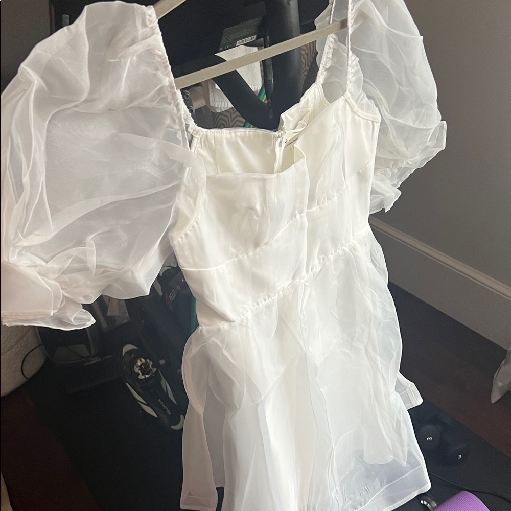 Selfie Leslie Sheer White Puff Sleeve Blouse